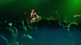 Daniel Seaver Nothing Compares To You Paris Elysée Montmartre