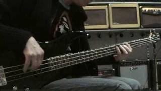 Cruzer CSR - 20/BK - Electric Bass Guitar Demonstration - Bass Skills - Bass demonstrative видео CRUZER CSR-22A/BK - купить, интернет-магазин