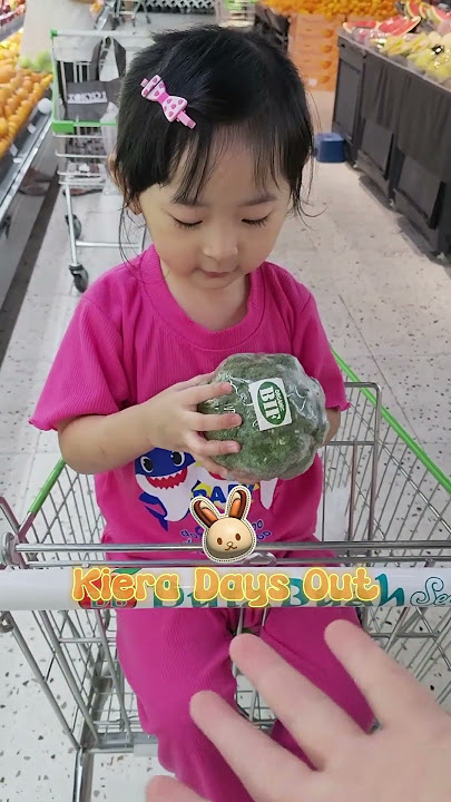 Belanja buah dan sayur yg buanyakk#belanja #shopping #kierascarlettsondak#cutebaby#smartbaby