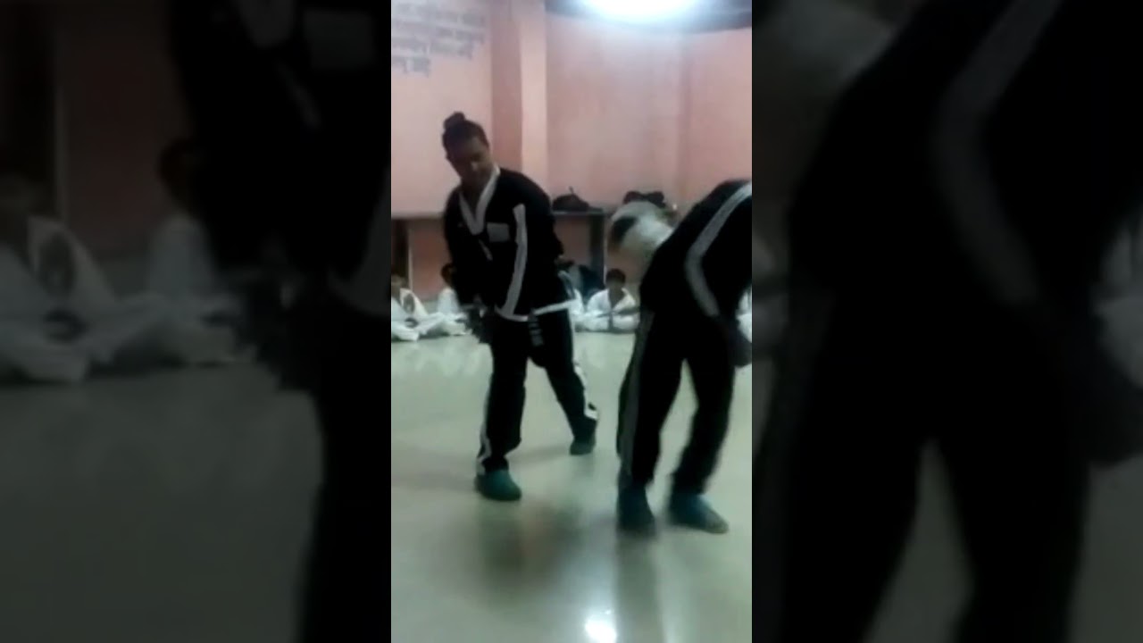 pad practice of self defence