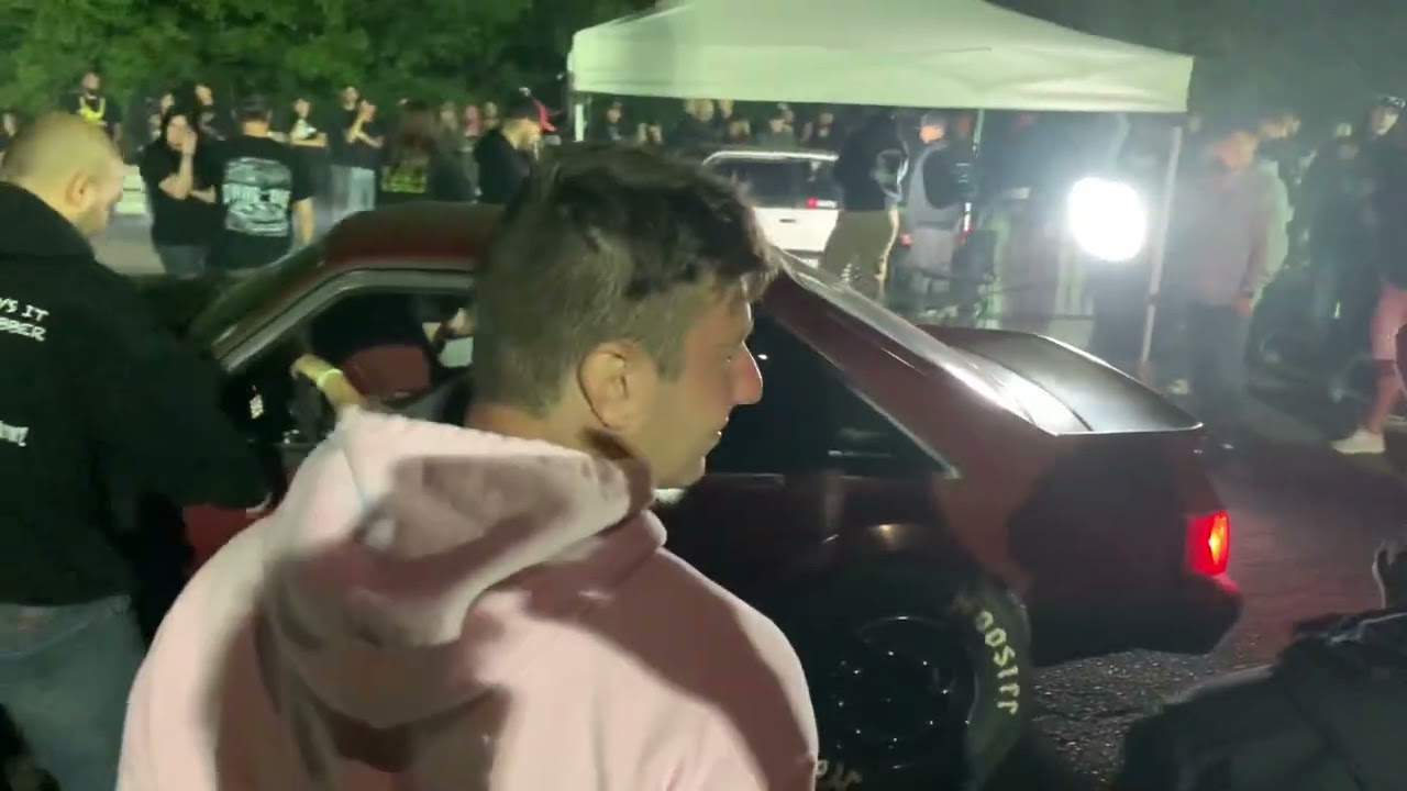 Red mustang vs kalcity