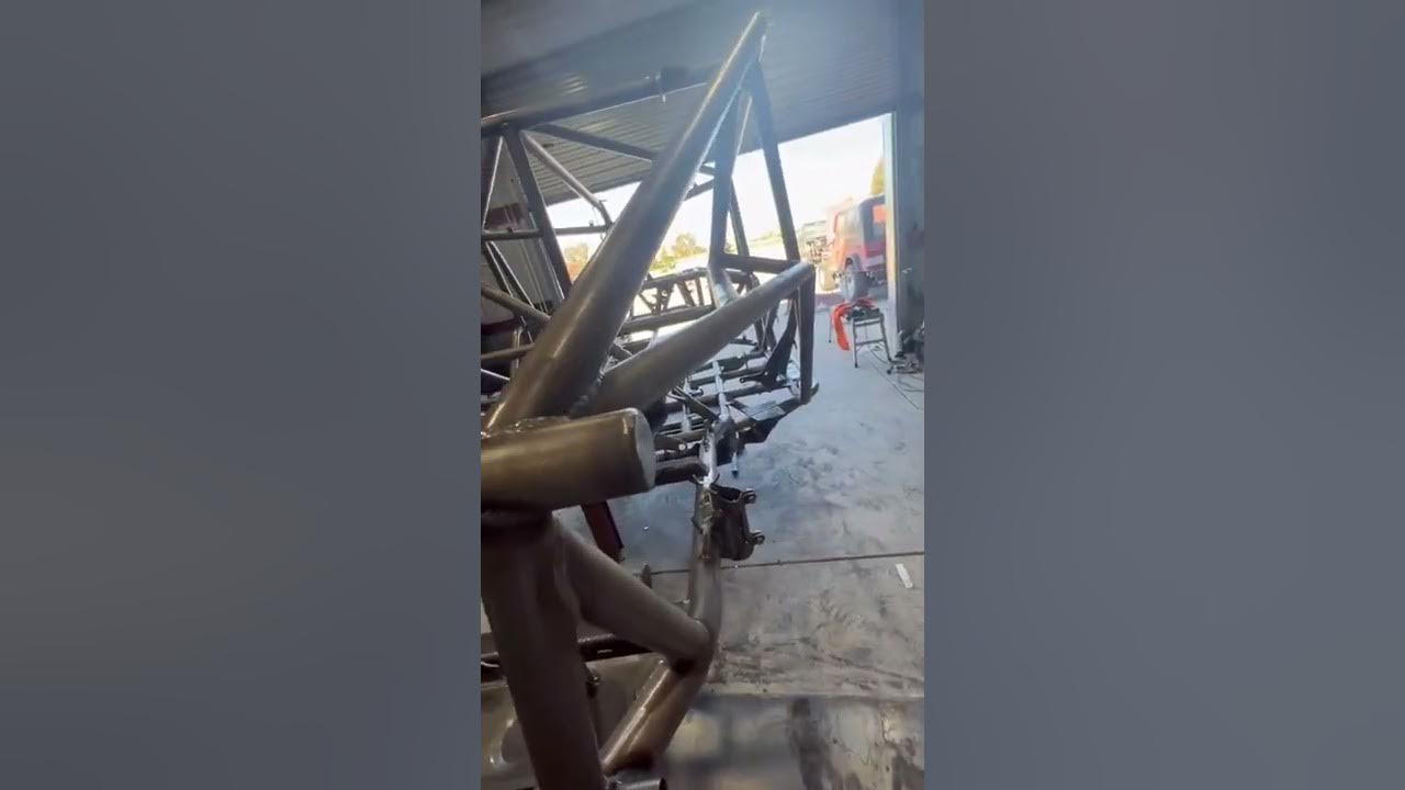 Longhorn chassis details Pt.2 - YouTube