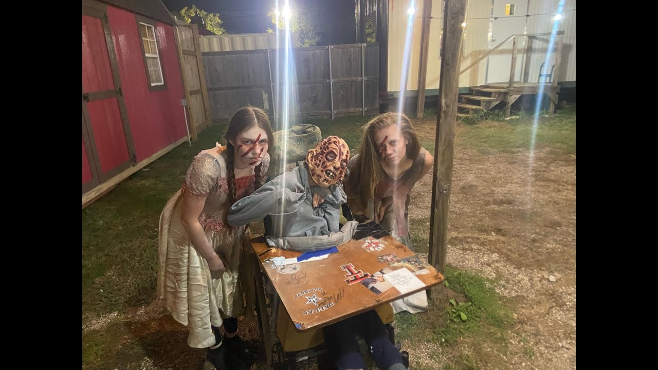 HALLOWEEN NIGHT 10/31/2023 AT THRILLVANIA HAUNTED HOUSE IN TERRELL