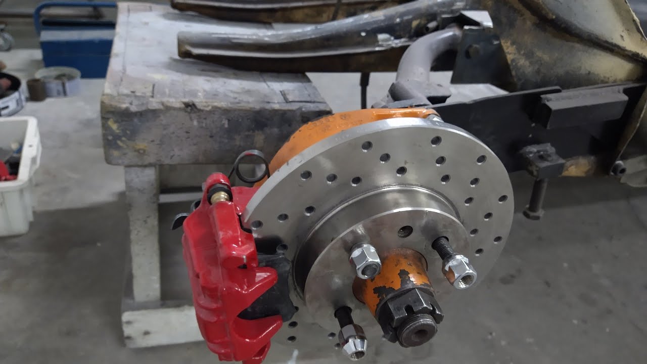 adaptação freio a disco traseiro na suspensão IRS da Kombi no Fusca (LLARA 2.0) pater 41