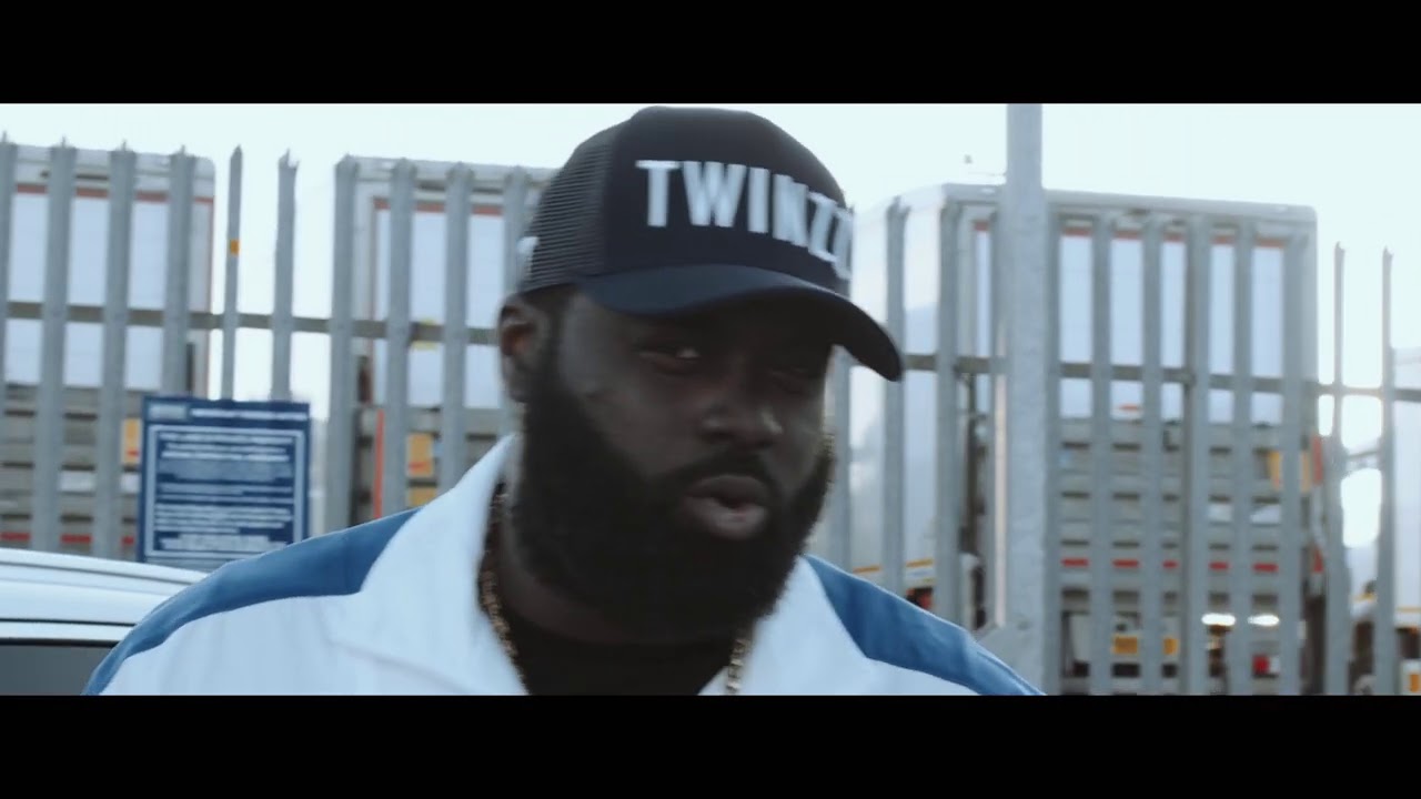 P Money - While We Wait EP