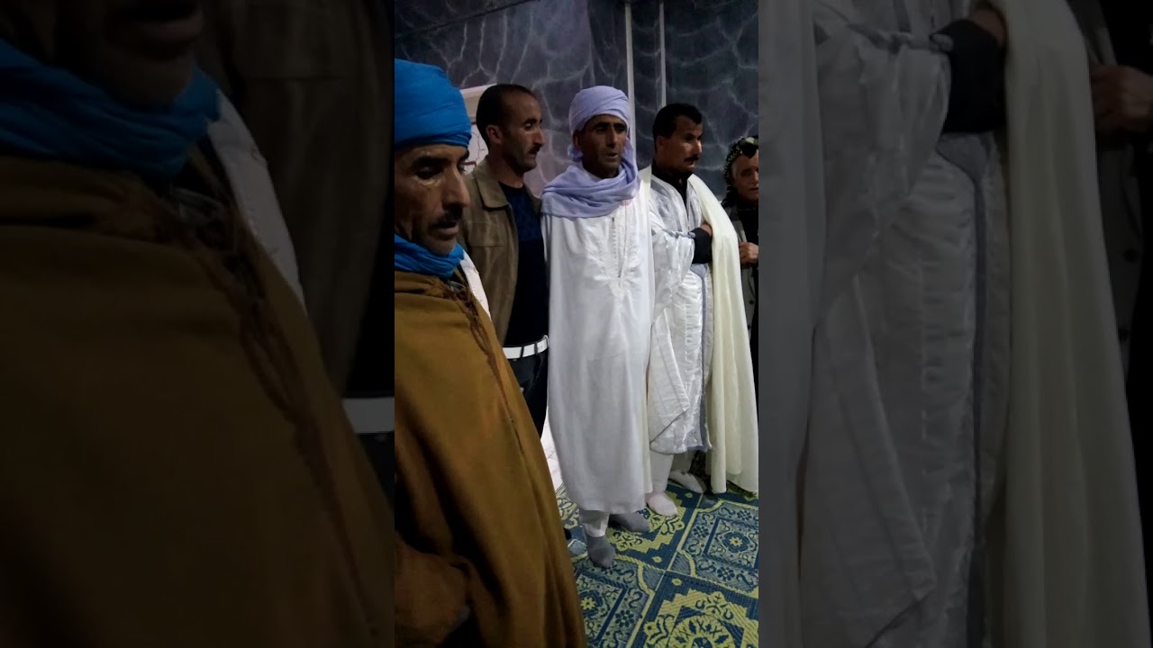 الشاعر احمد لزهر وعمر احمد والمجموعة