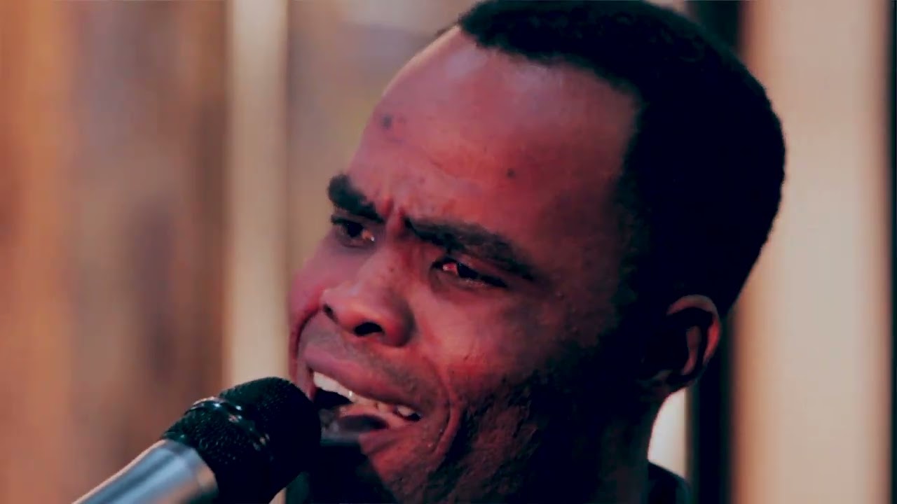 NALINGI YESU ( Album Live PSAUME 23 ) _ Eva Vanny Mboko_ HD