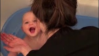 Comfortable Bath Time: Skip Hop Moby Bath Pads for Parents