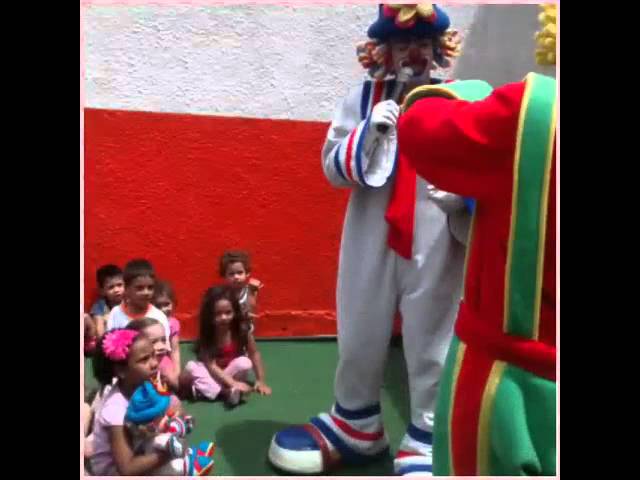 PATATI E PATATÁ, APRESENTAÇÃO NA CRECHE OIAEU