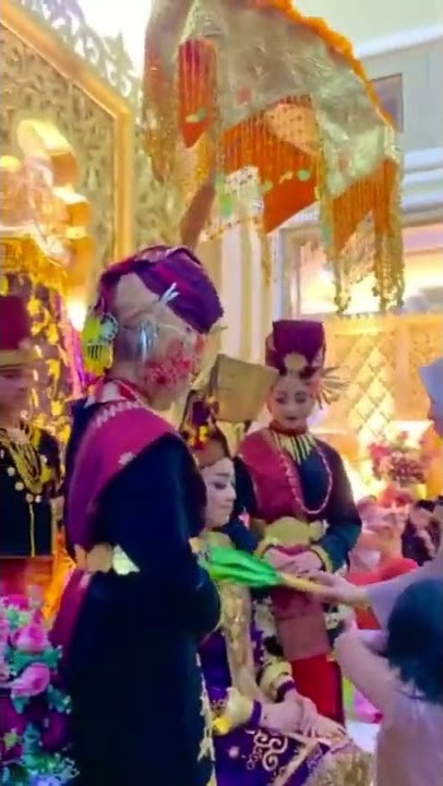 Prosesi Malam Bainai Adat Minang #storywa NN