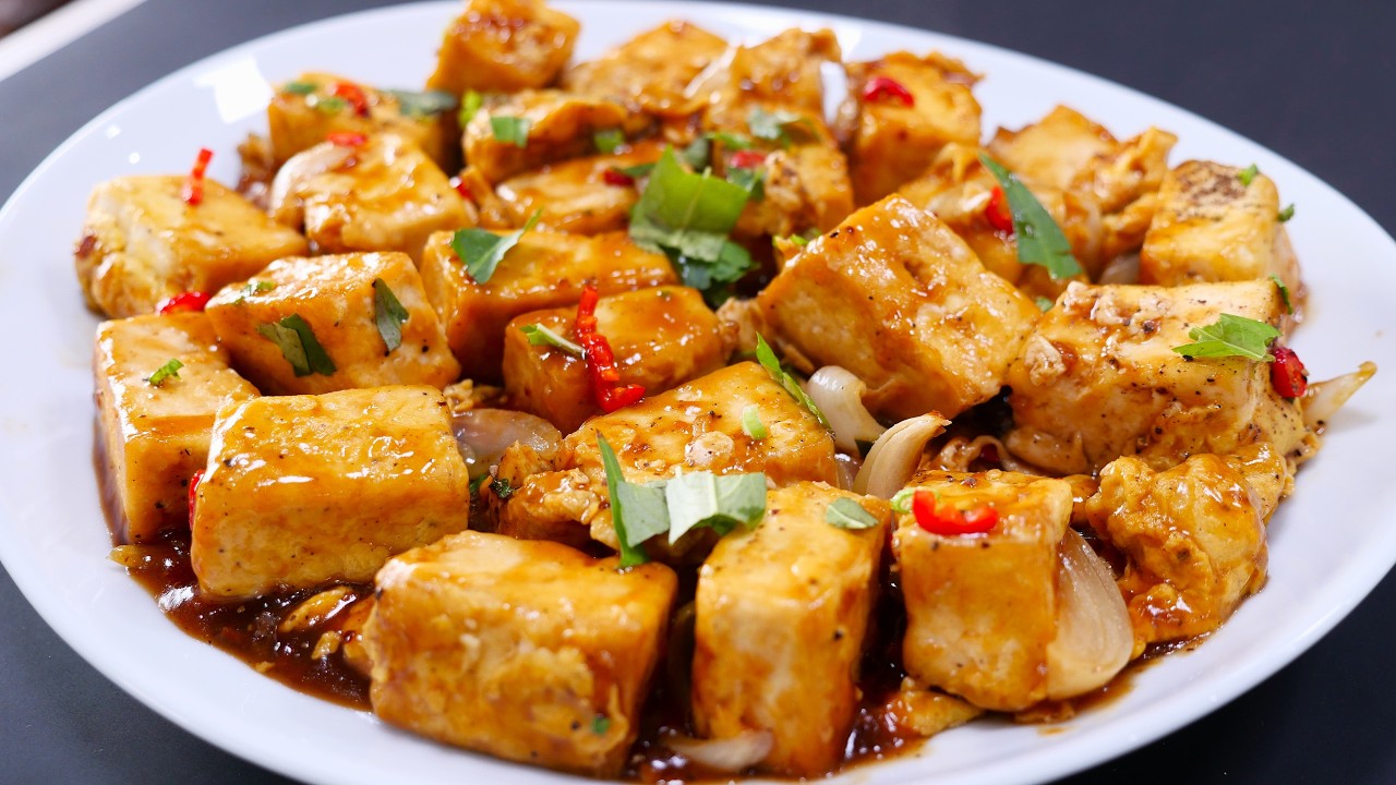 Đậu Hũ Làm Món Này Nhanh Mà Ngon Gì Đâu Luôn! Đặc Biệt Là Nhờ Phần Nước Sốt – Tofu by Vanh Khuyen