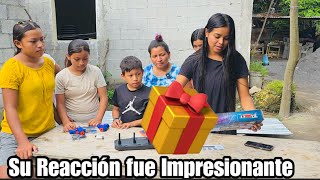 Juanito Recibió Tremendo Regalo, No Querían salir?