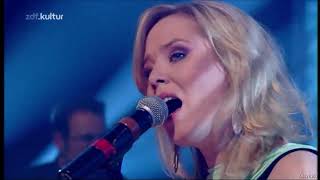 MOLOKO (HQ) : Cannot Contain This - Live Later 2003 - Subtitles (Roisin Murphy)