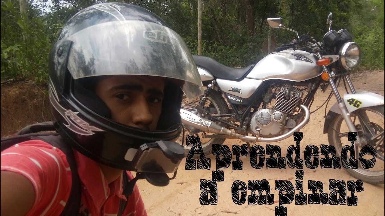 Aprendendo a empinar moto - YouTube