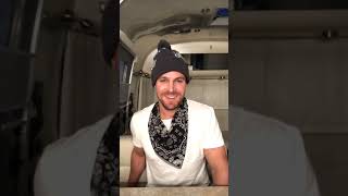 Stephen Amell / Facebook live / 10.12.2018