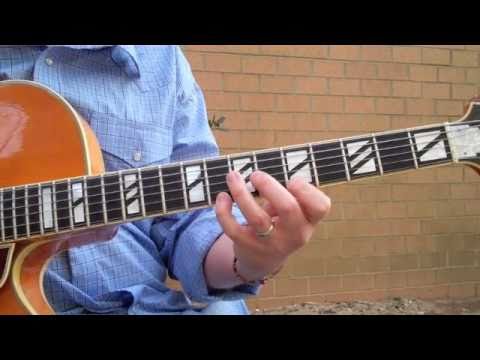 How to Solo over Chord Changes, Jazz Guitar Lesson...