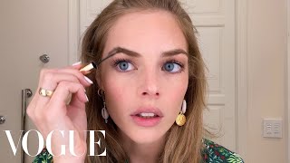 Samara Weaving’s Guide to Acne-Proof Skin Care & Glittering Makeup | Beauty Secrets | Vogue