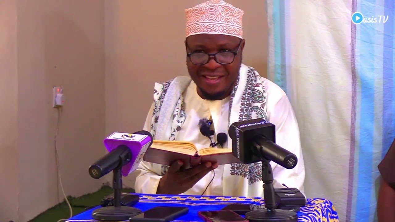 MASALAFI ACHENI KUCHINGANISHA WAISLAMU NA MATUSI