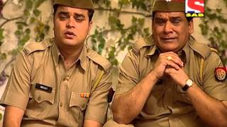 Gopi gets terrified - Billu succeeds in convincing Gopi to do night...