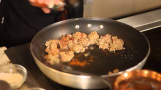 Subscribe now: http://www./subscription_center?add_user=cookingguide
watch more: http://www./cookingguide low-carb ground turkey with s...