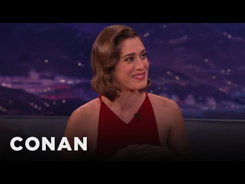 Lizzy Caplan’s Disgusting New York City Rat Attack | CONAN on TBS