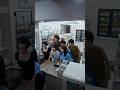 【予測不能】コンビニ店員が憧れのミュージシャンだった結果　#新曲披露 #shorts