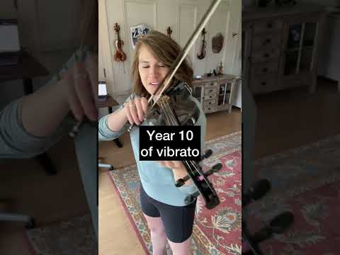 1 Day vs. 10 Years of Vibrato #Shorts