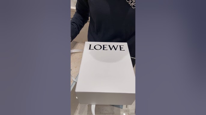 LOEWE NANO PUZZLE BAG  Review + How To Style — WOAHSTYLE