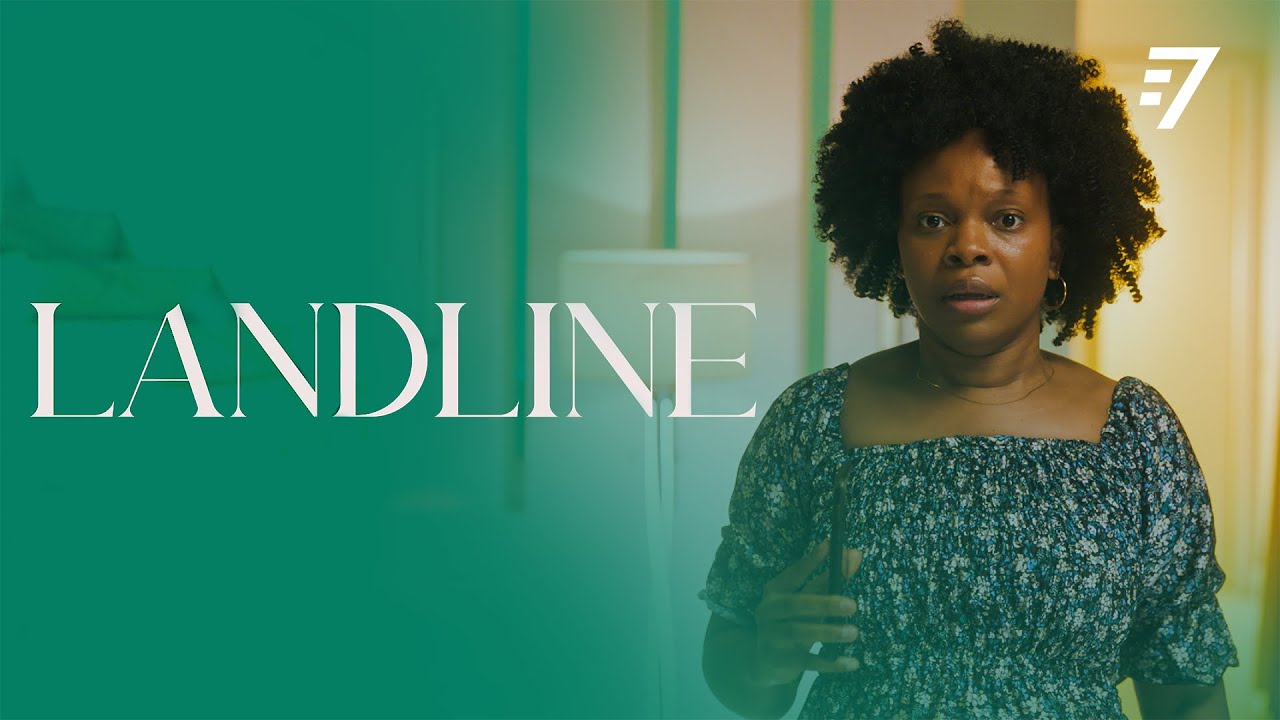 MJESHI ANAPOKEA SIMU ZA KUTISHA KUTOKA SIMU YA ZAMANI YA MEZANI IKIMPA MAELEKEZO