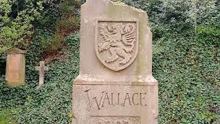 William Wallace Gravestone in Glasgow's Necropolis, Scotland William Wallace Gravestone in Glasgow's Necropolis, Scotland