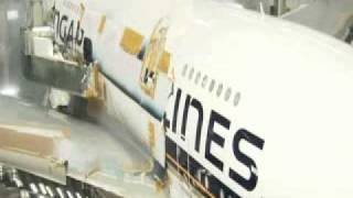 singapore airlines a380 painting
