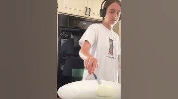 The egg exploded 🙏 please never microwave-boiled egg #microwave #egg #never #mistake #dangerous