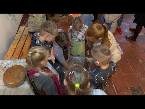 Video: Kā ātri Sālījumā Kāpostus Ziemai Sālīt