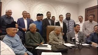 TOLAK RCI RAFIZI RAMLI, ANWAR IBRAHIM LETAK JAWATAN!!!