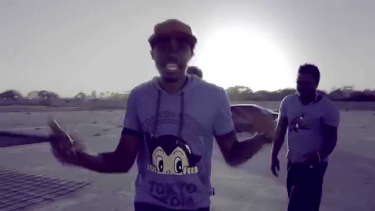 Download Mkubwa Hermidou Ft Kala Jeremiah & Becka Title-Kicheche-(Music Video)