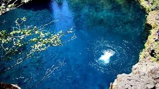 Cliff Jumping At the Blue Pool in Oregon