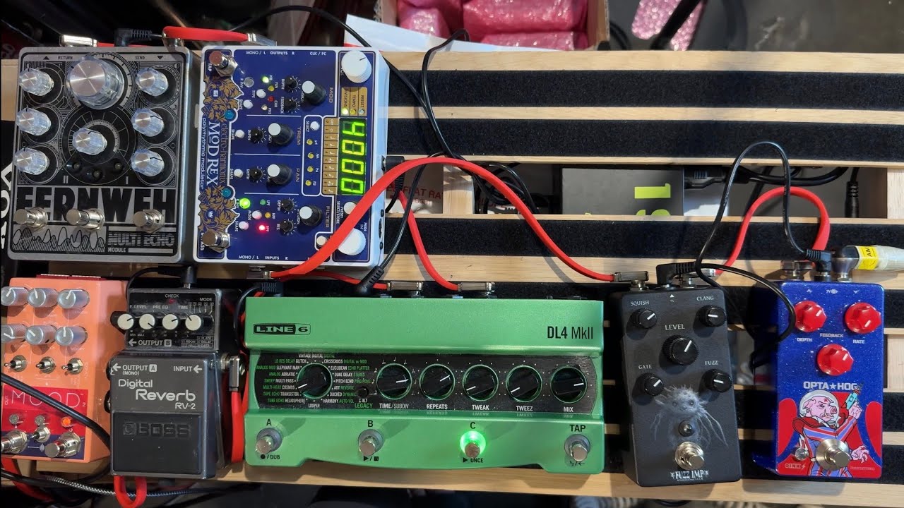 CRAZY Ambient/Noise Pedalboard Build (Chase Bliss, Line 6, JPTR FX