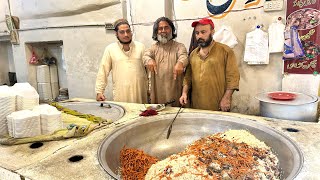 How To Make Kabuli ( Afghani ) Pulao In Restaurant At Peshawar 100 % Authentic Recipe