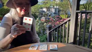 3 старинных пасьянса на игральных картах. Какие предложения вам вскоре поступят? #колена онлайн