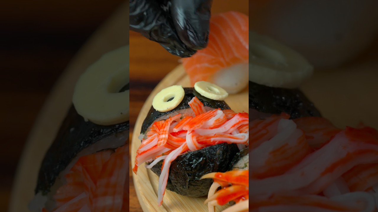 Sushi Halloween 👻 #shorts #ถ้าสาหร่ายต้องเถ้าแก่น้อย #เถ้าแก่น้อย #Taokaenoi #halloween2024