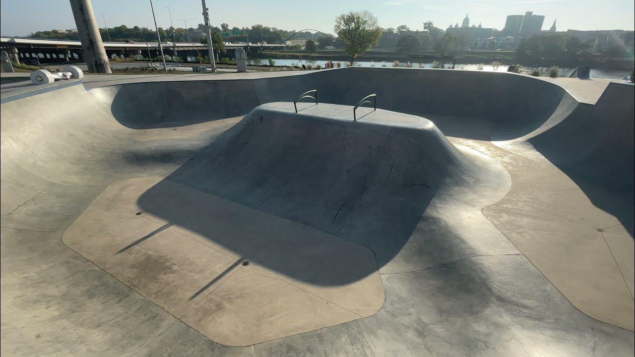Lauridsen Skatepark Des Moines, Iowa (The Largest Skatepark in North