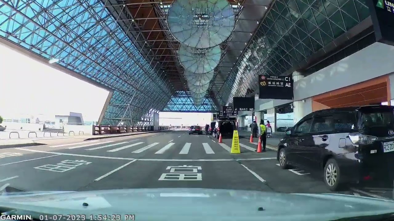 桃園國際機場 第二航廈 出境 Terminal 2 Departure ---P4戶外停車場【開車在台灣 Driving in Taiwan】