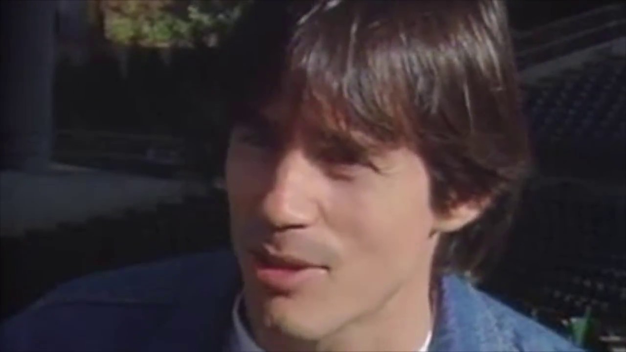 Jackson Browne before a concert in late 80's. YouTube