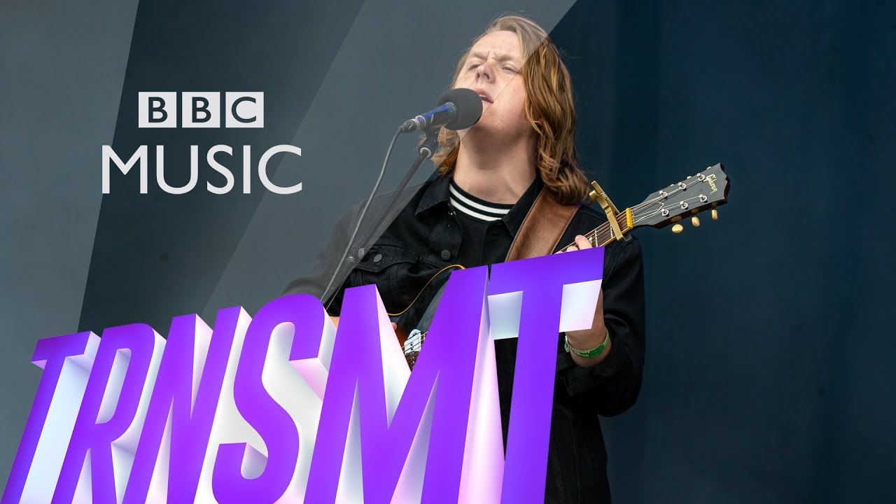 glasgow airport Lewis Capaldi - Tough (TRNSMT 2018)