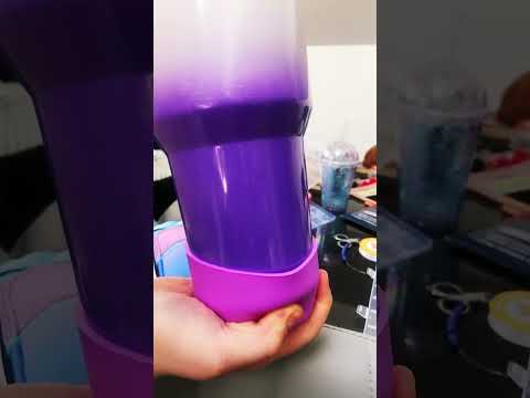 Unboxing Sofia’s Stanley
