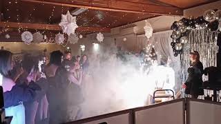 DJ Smok - 18, urodziny, poprawiny, imprezy rodzinne i firmowe.