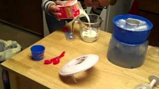 The DQ Blizzard Maker - ToyXplosion.com