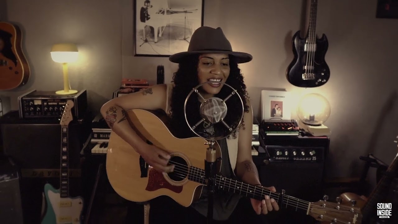 Whitney Mongé Videos