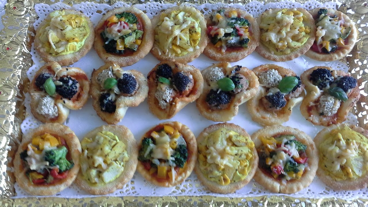 Minie pizza بيتزا فردية بتلاتةحشوات مختلفه رائعة المنضر والمداق لتبهرين ضيوفك