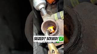 🔥 Stuck or Seized Bolt? Try THIS Game-Changer #mechanic